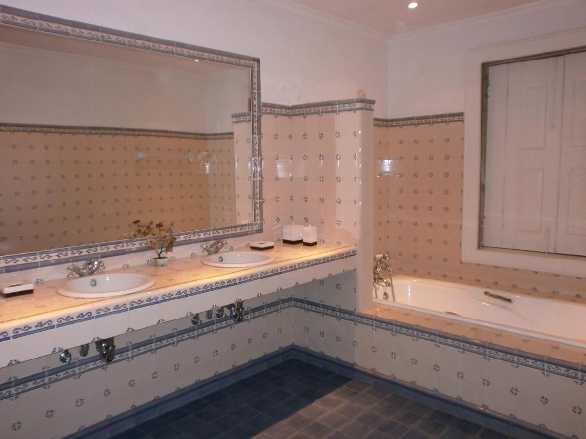 Quinta da Tapada Lousada Quarto foto